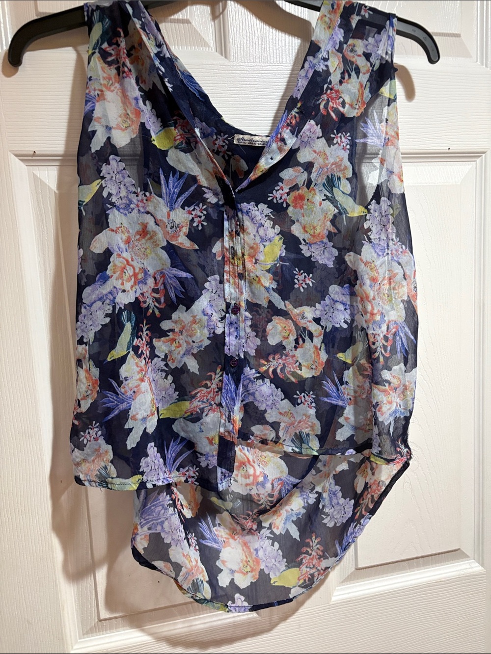 Sheer Navy Floral Sleeveless Fop